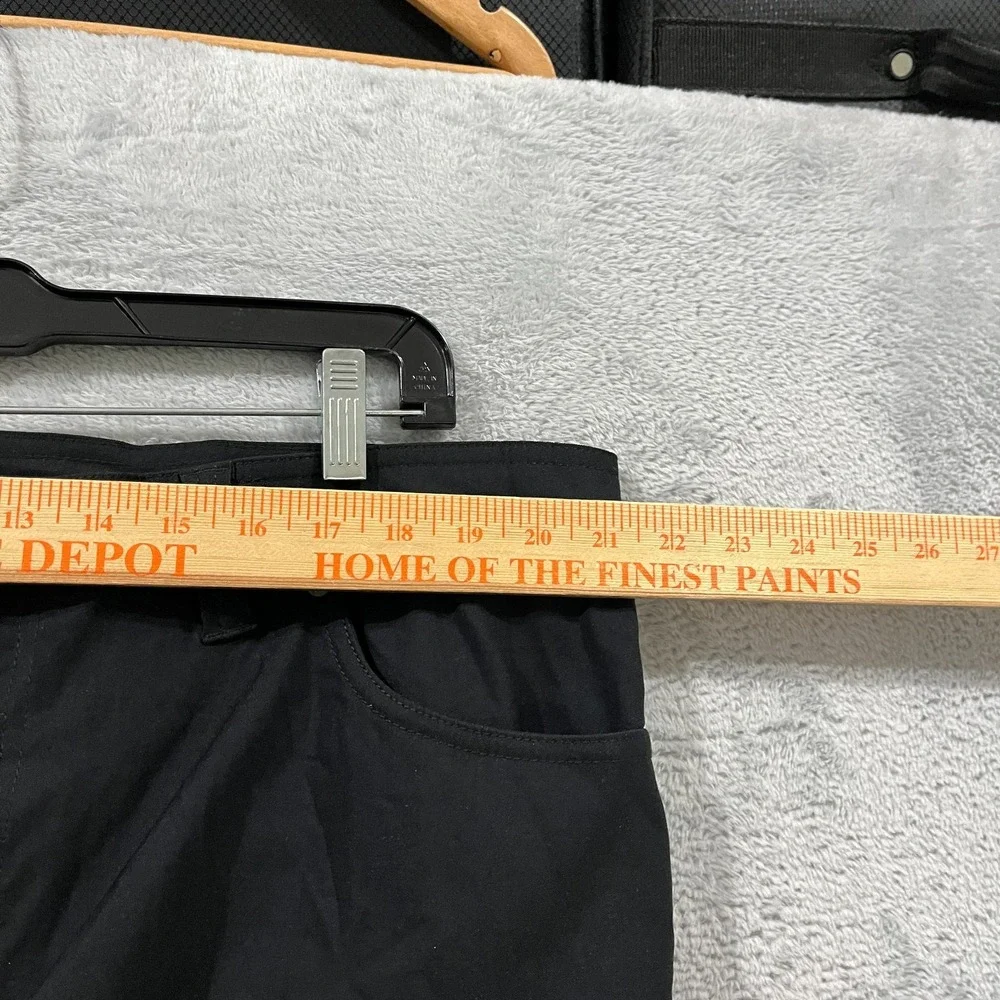 Prana tapered leg